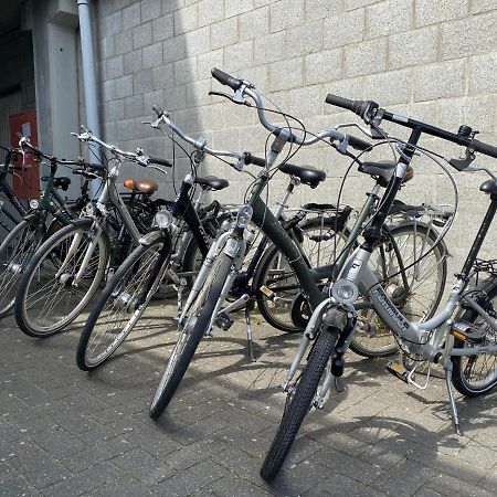 Logies-M Comfort Studios Inc Bikes B&B Остенде Экстерьер фото