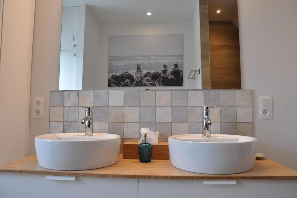 Logies-M Comfort Studios Inc Bikes B&B Остенде Экстерьер фото