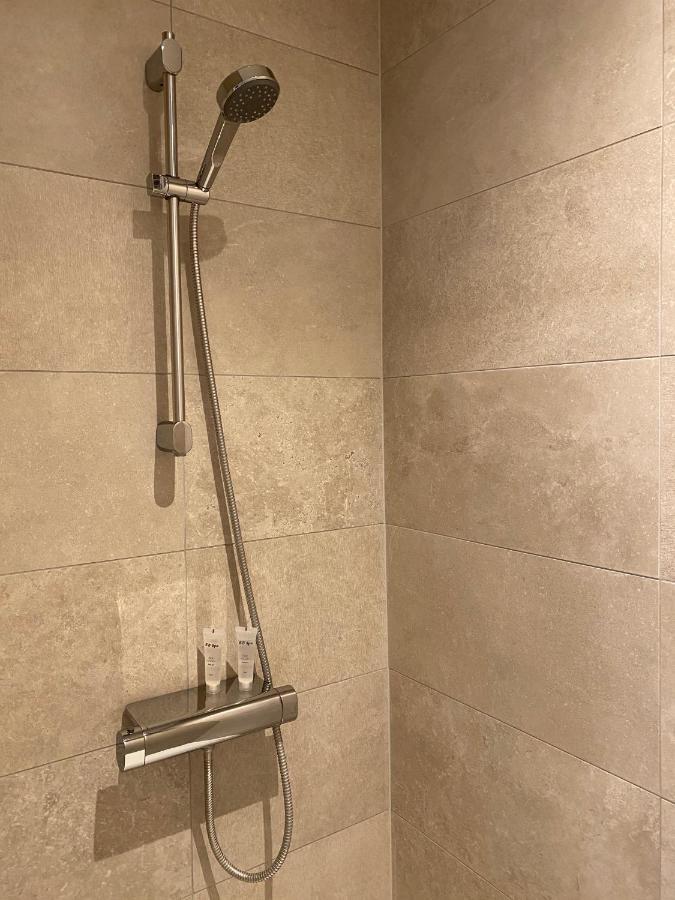 Logies-M Comfort Studios Inc Bikes B&B Остенде Экстерьер фото