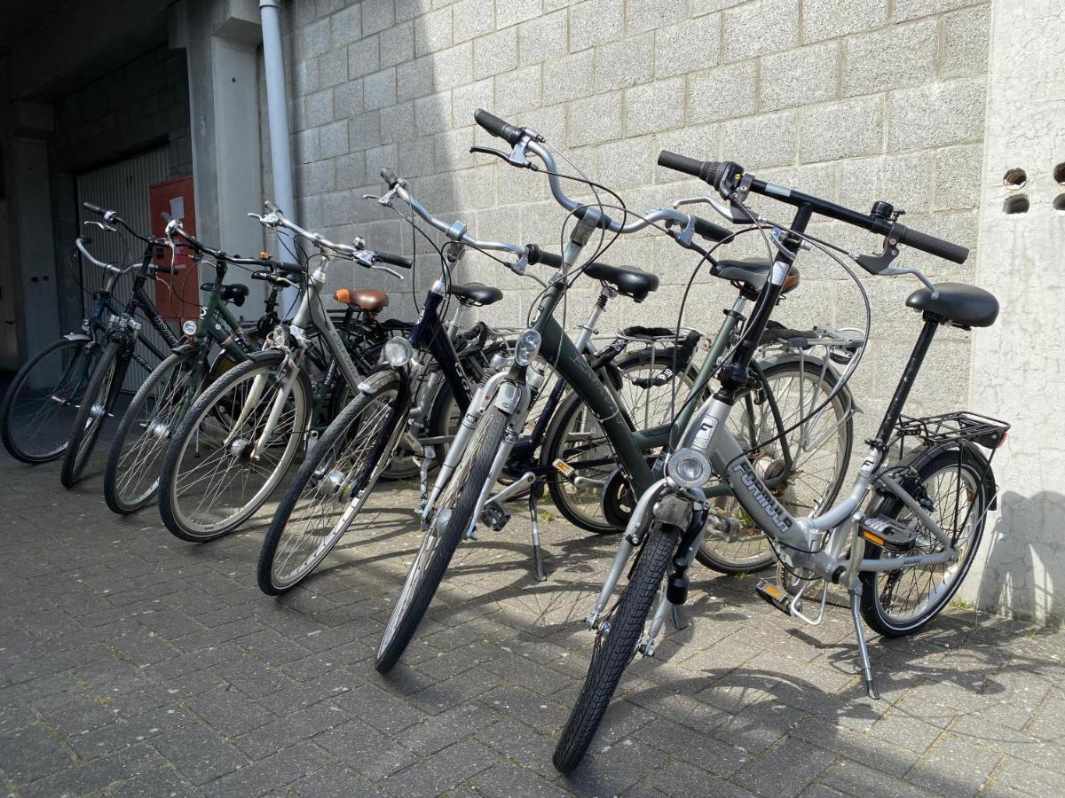 Logies-M Comfort Studios Inc Bikes B&B Остенде Экстерьер фото